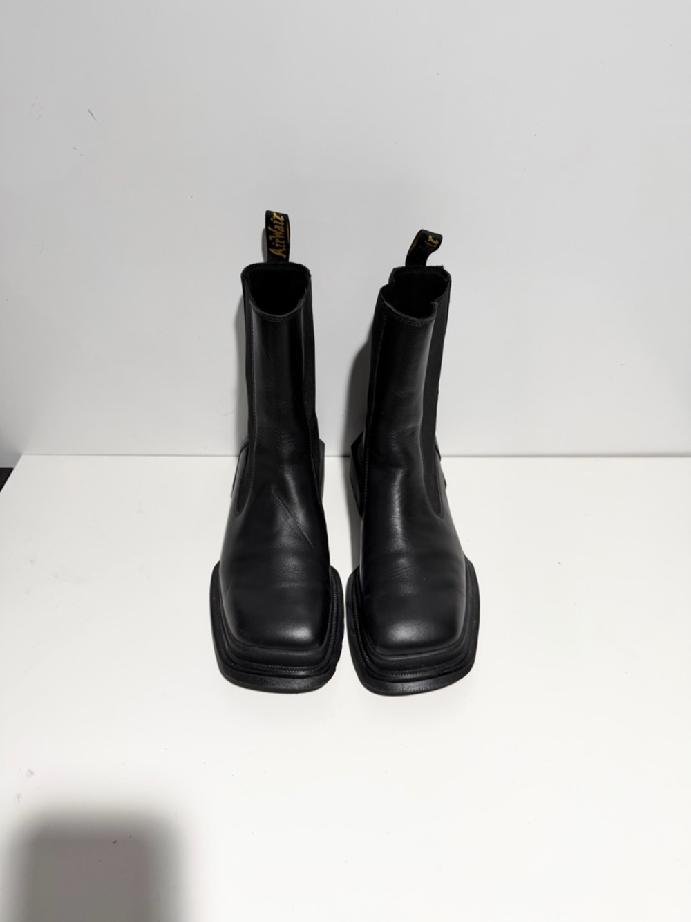Dr Martens Maybole chelsea boots in black leather Women’s Black Chelsea Platform - Picture 5 of 10